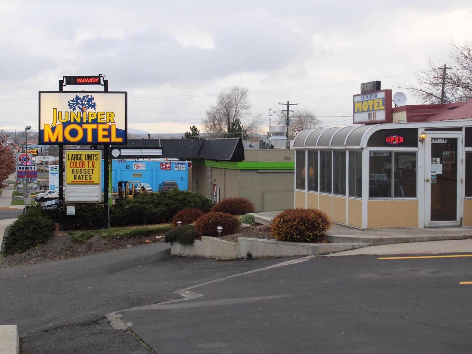 Juniper Motel Madras Exterior foto
